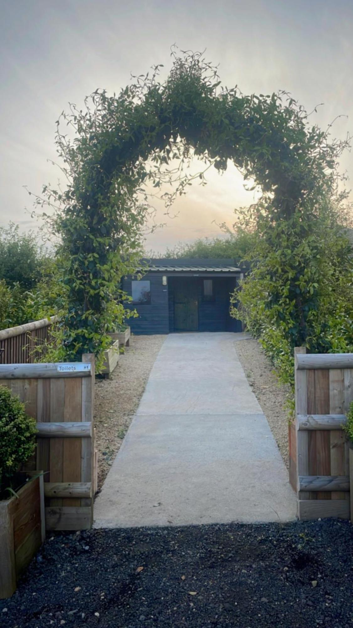 Swallowfield Glamping-Station Master Γέοβιλ Εξωτερικό φωτογραφία